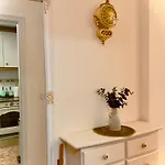 Cozy 2 Bedroom Near Locos * Torrevieja
