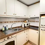 Apartmán Cozy 2 Bedroom Near Locos