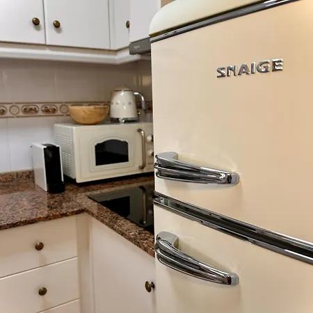 Apartman Cozy 2 Bedroom Near Locos